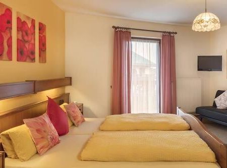 Hotel Zur Post Fromel Buchlberg Екстер'єр фото
