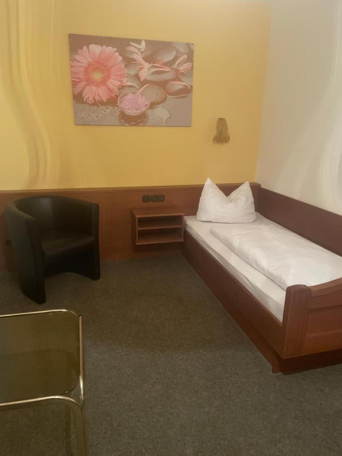 Hotel Zur Post Fromel Buchlberg Екстер'єр фото