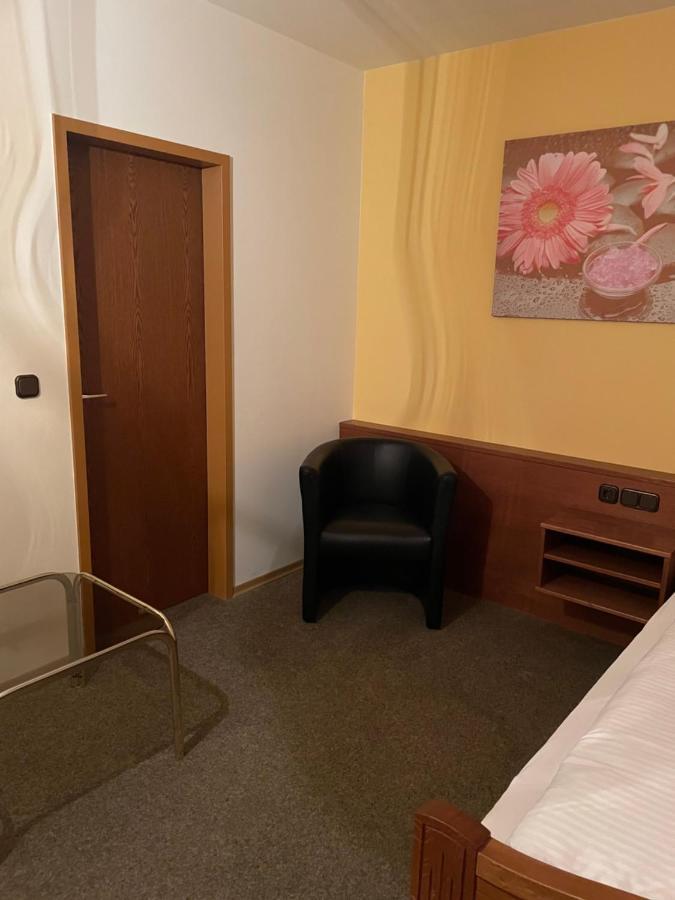 Hotel Zur Post Fromel Buchlberg Номер фото